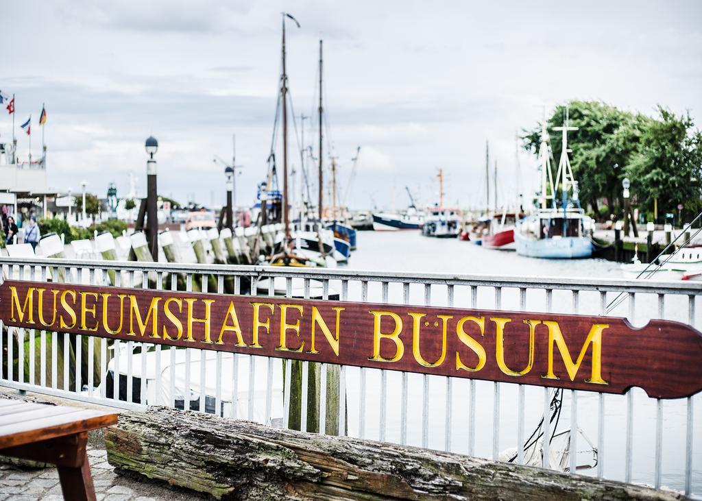 Hotel Tum Stueuermann Büsum Extérieur photo